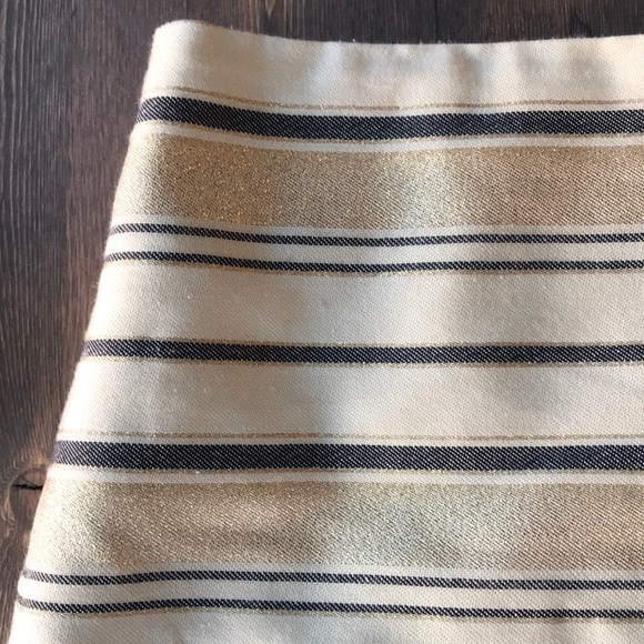 J. Crew factory Gold and Cream mini skirt - Picture 2 of 5